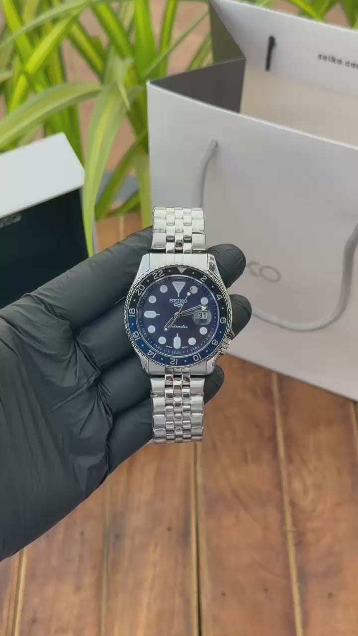 Seiko 5 Sports GMT