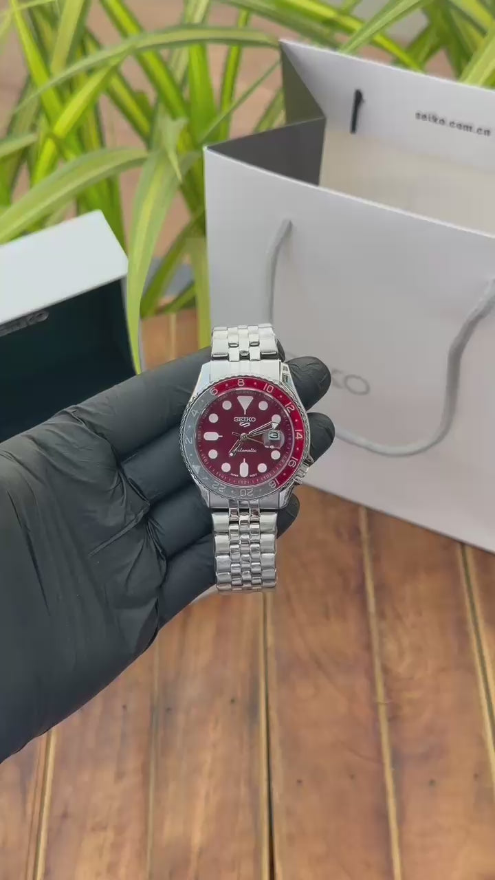 Seiko 5 Sports GMT